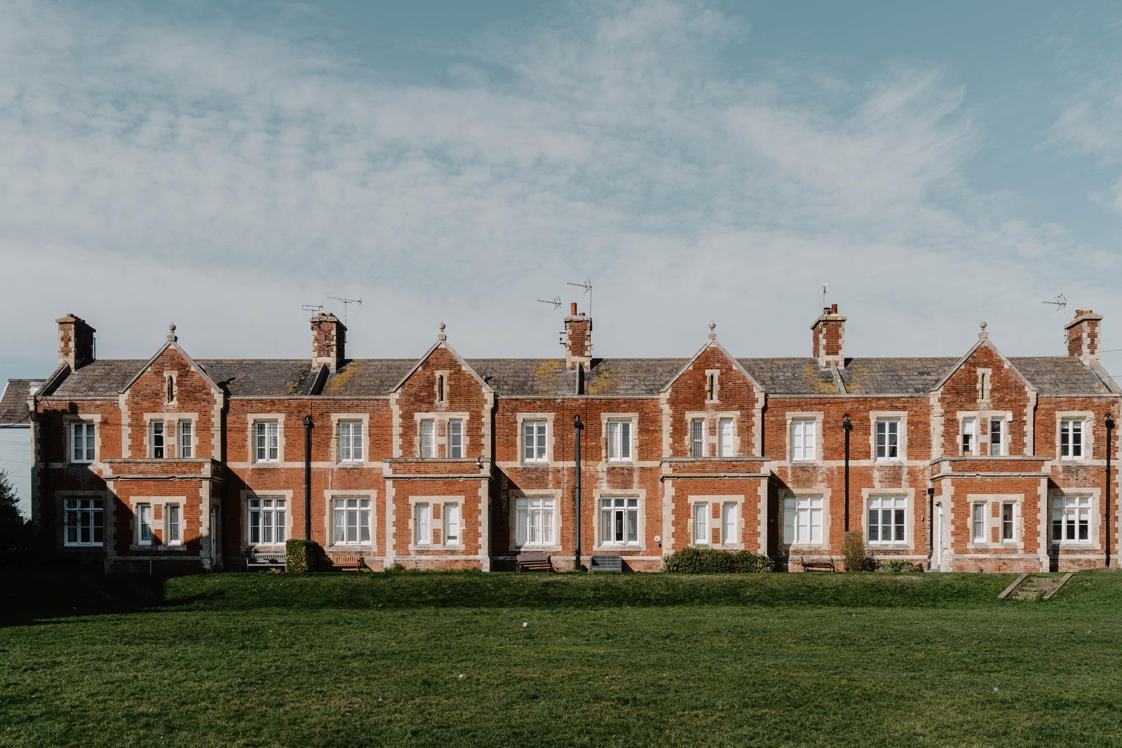 Coastguard Cottages - Image 1
